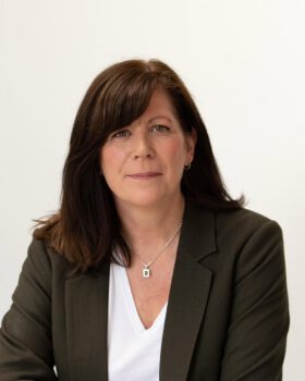 Anne Cantwell